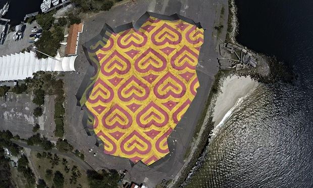 The world’s largest gif? The art world’s latest hype more like