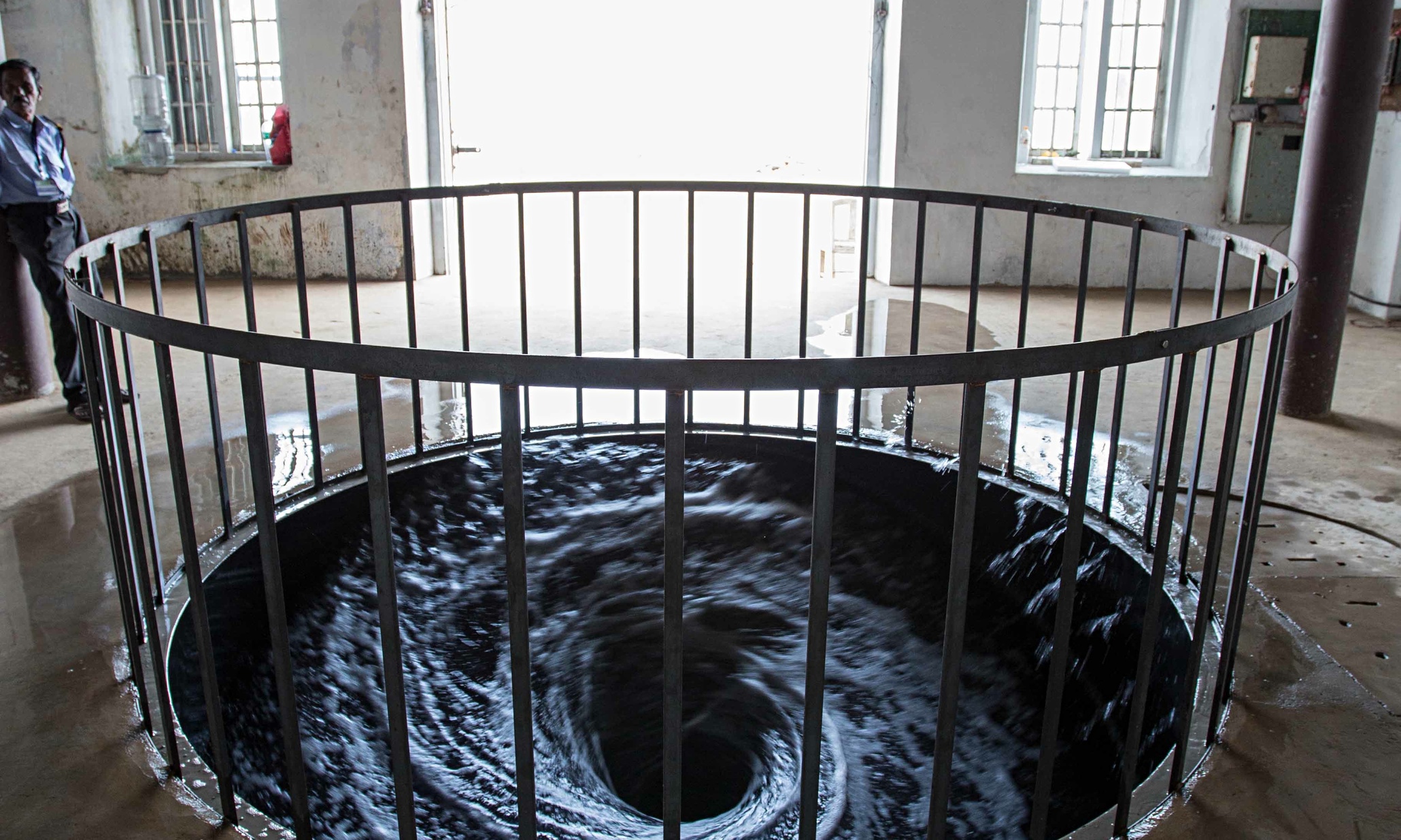 Kapoor’s bottomless whirlpool: a sublime spectacle from the magician of modern art