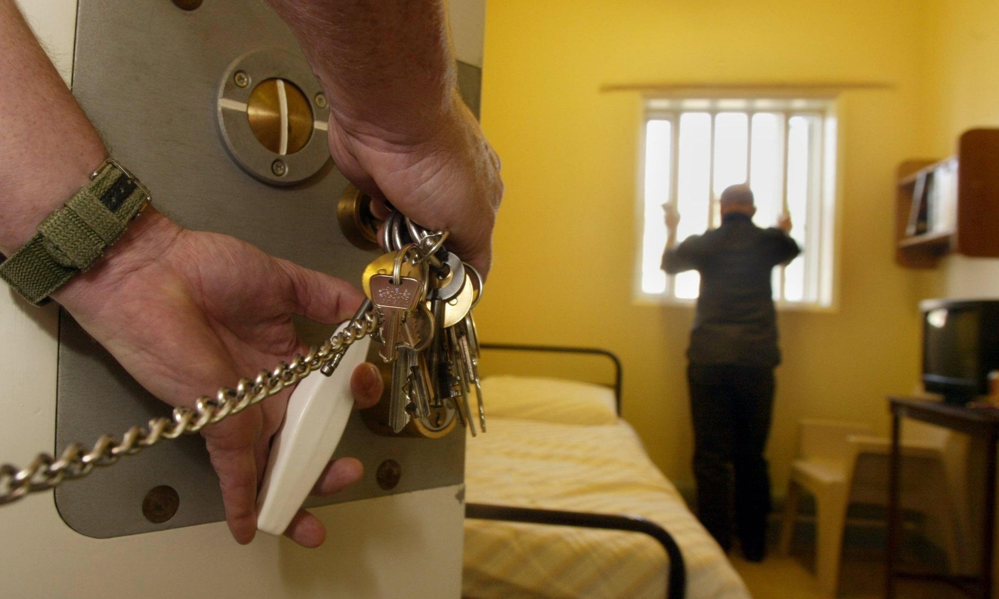 Suicide prevention expert pulls out of prisons talk over 'censorship'