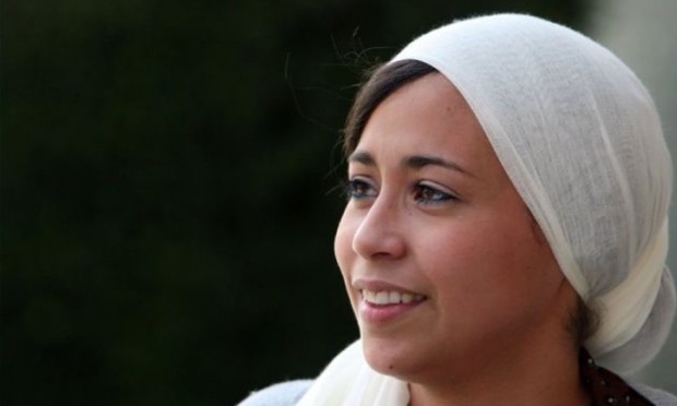 Top US court rules for Muslim woman denied Abercrombie job over hijab