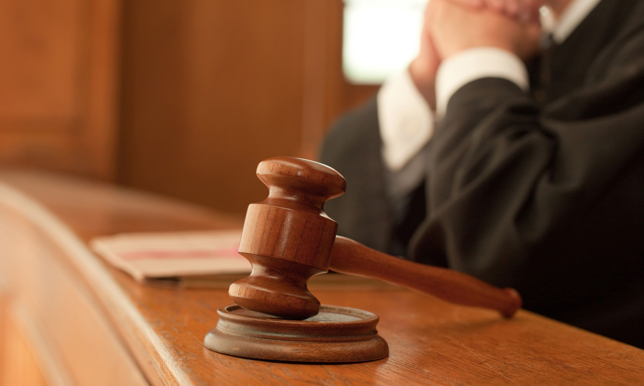 Oklahoma judge threatens state mental health official with jail for ignoring order