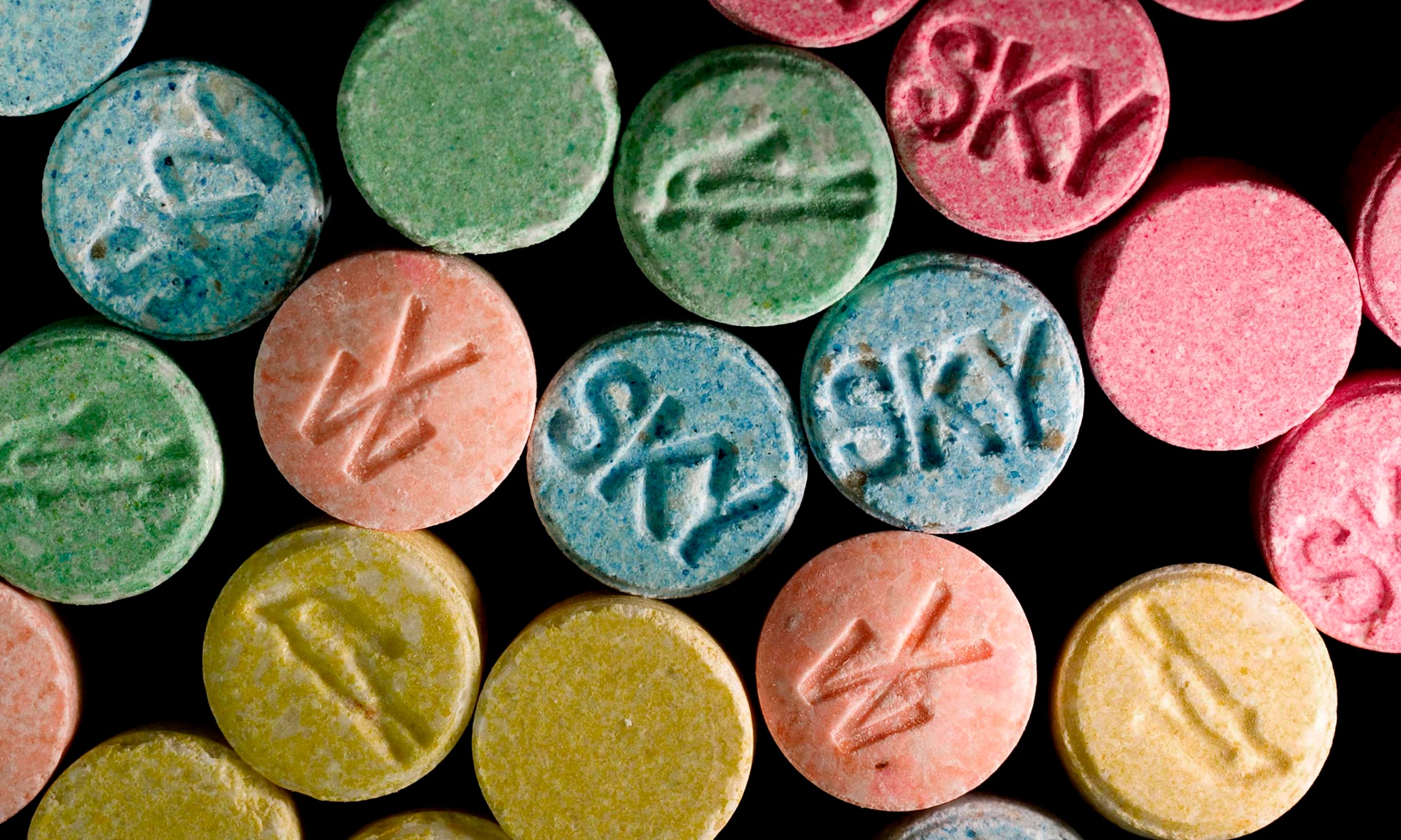 Irish Es are smiling – ecstasy and other drugs temporarily legal in Ireland