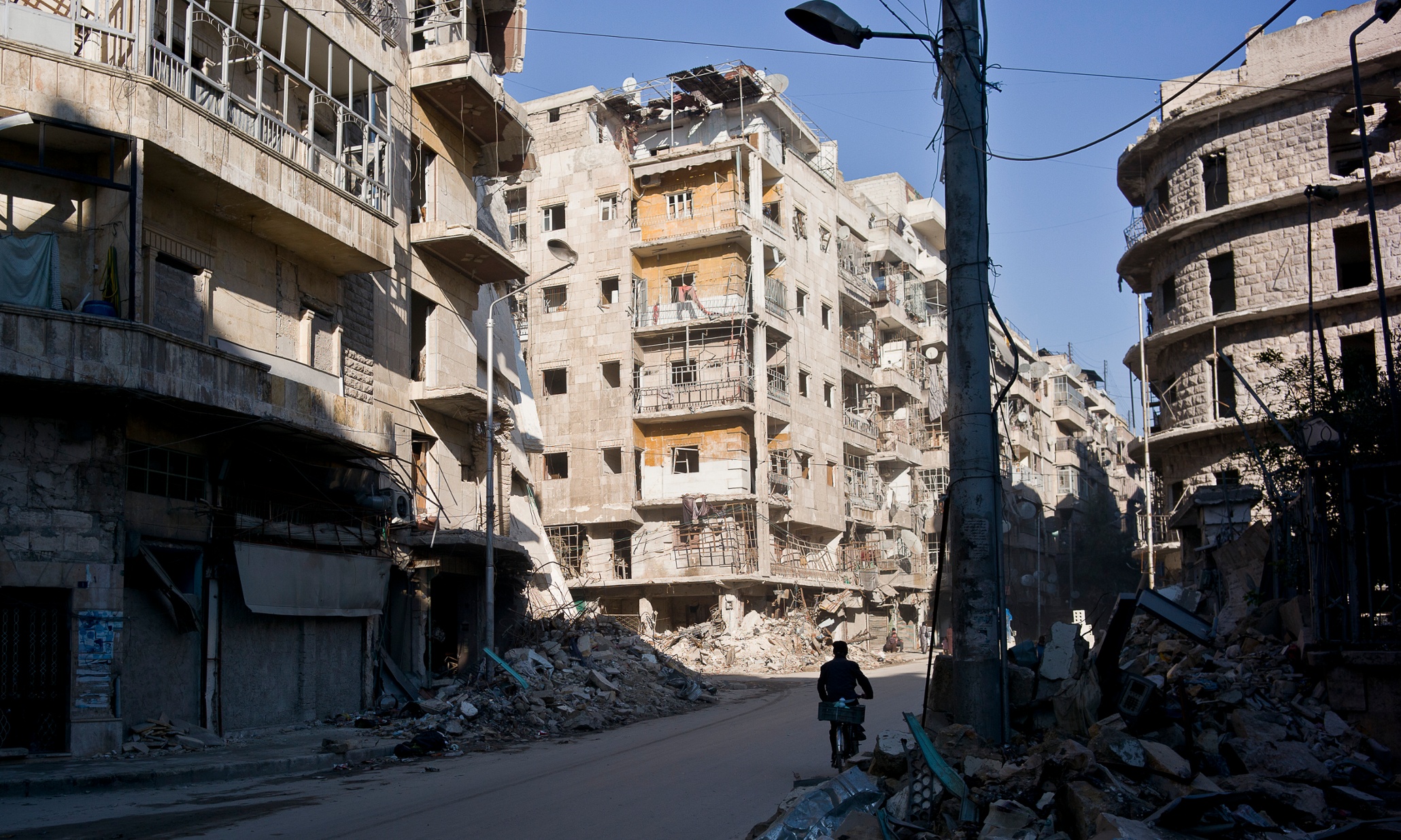 The worst place in the world? Aleppo in ruins after four years of Syria ...