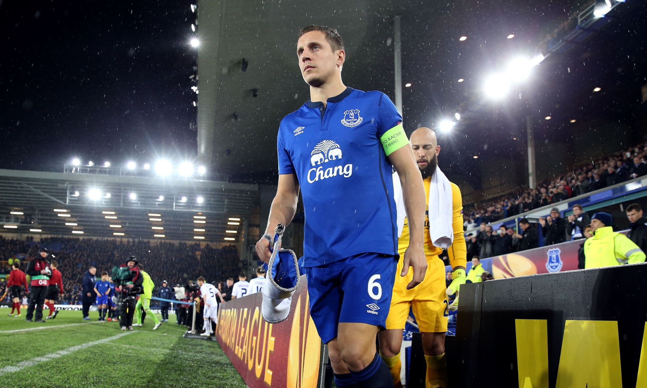 Everton v Dynamo Kyiv: Europa League – live!