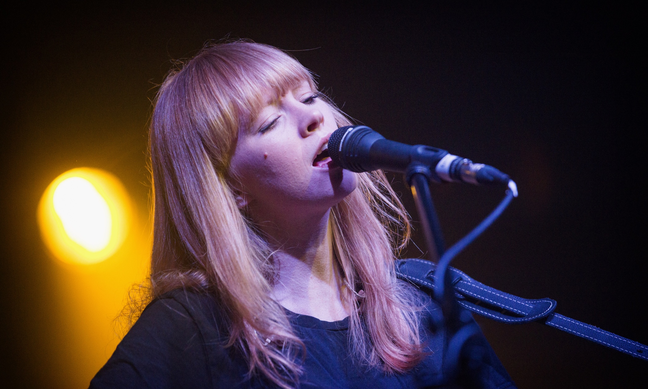Lucy Rose review – a little less polite conversation, a little more grit please