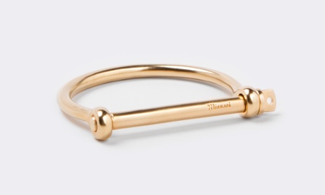 Unisex accessories: what's yours is mine - in pictures