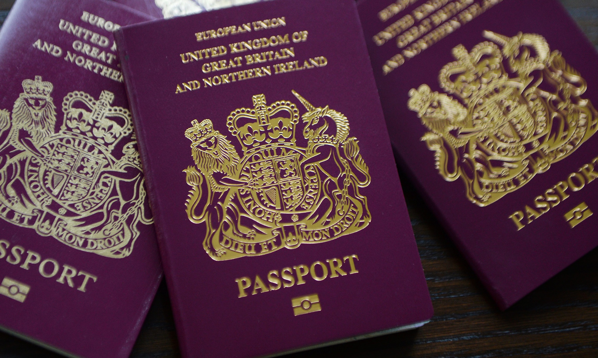Five teenage girls interested in going to Syria banned from leaving UK