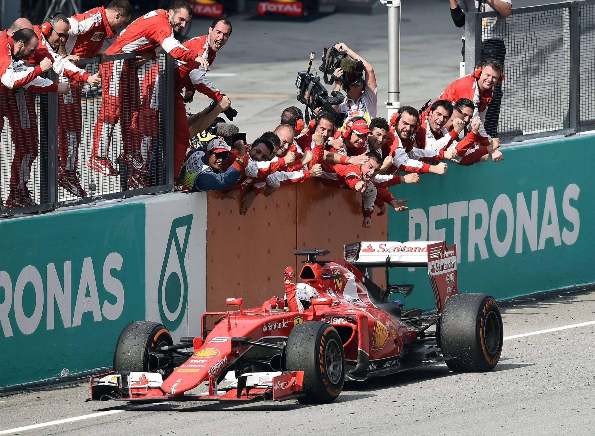 F1 Malaysia Grand Prix 2015  in pictures  Sport  The Guardian