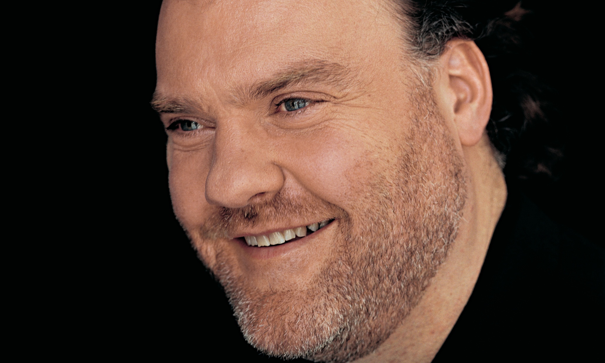 BBCNOW/Jones/Terfel review – buoyant celebration of Wales’s musical heritage