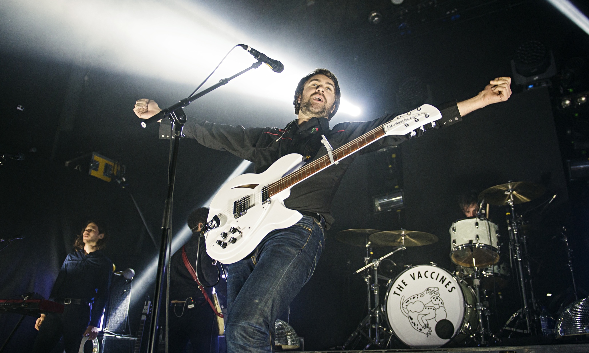 The Vaccines review – properly uproarious rock’n’roll