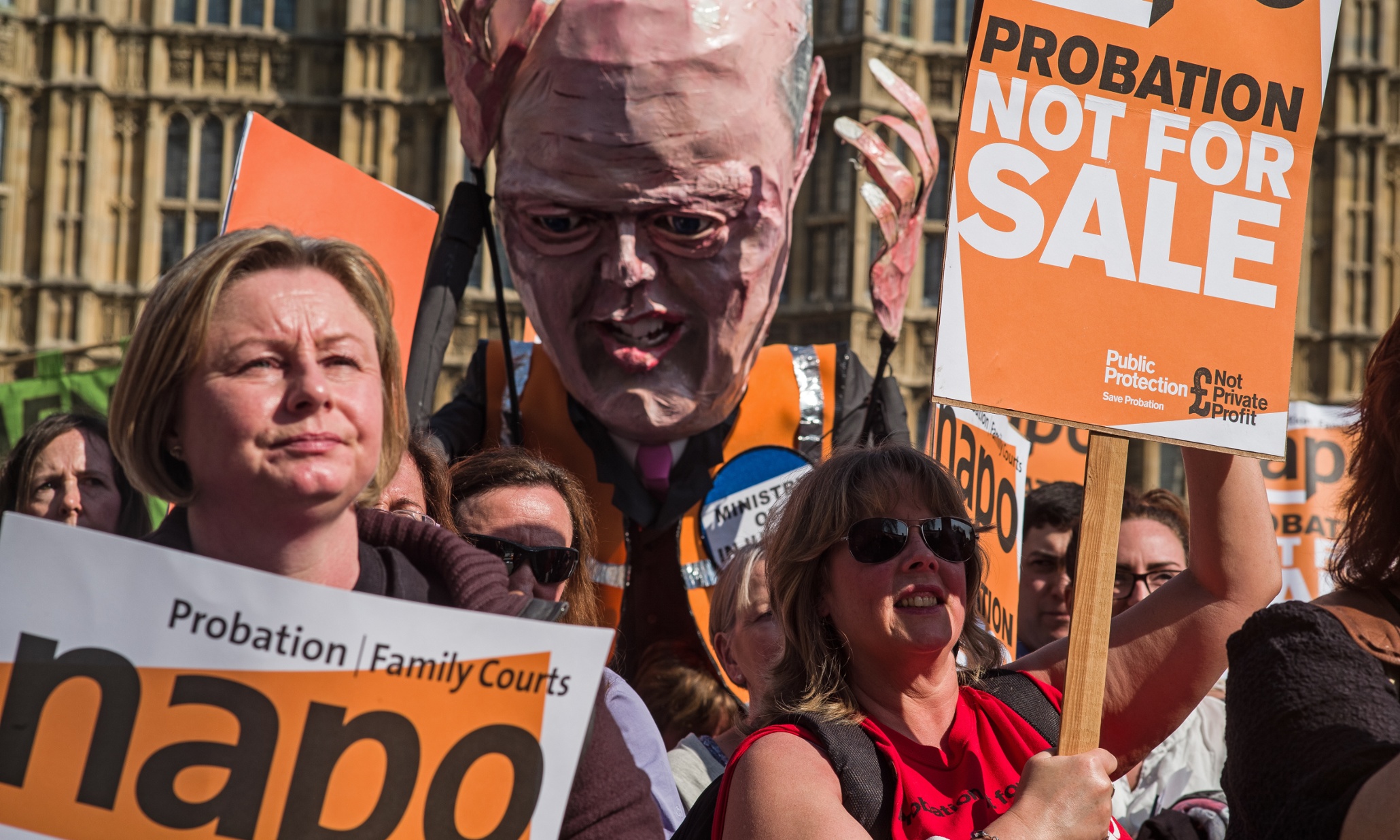 Probation officers face redundancy in plan to replace them with machines