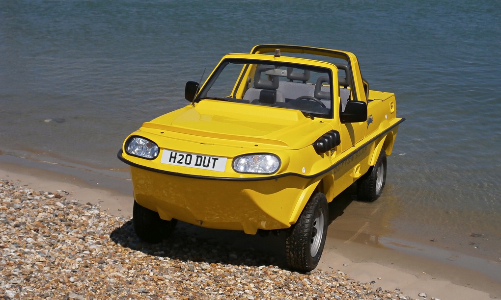 Dutton Surf car review Martin Love Technology The