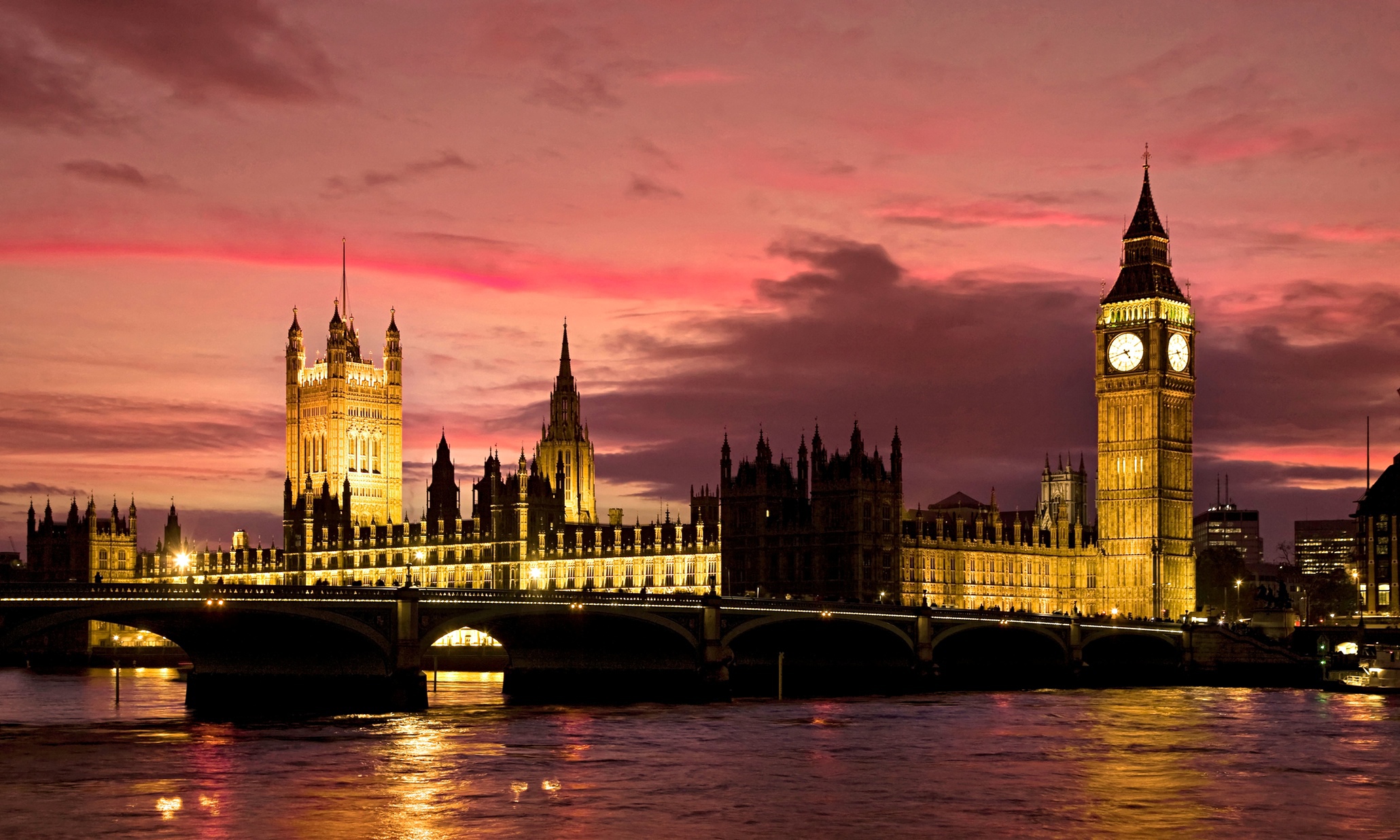 Houses of Parliament в Лондоне