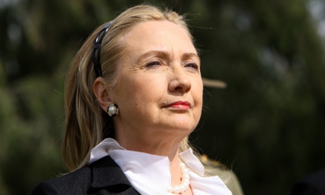Hillary Clinton trades her scrunchie for a headband in 2012
