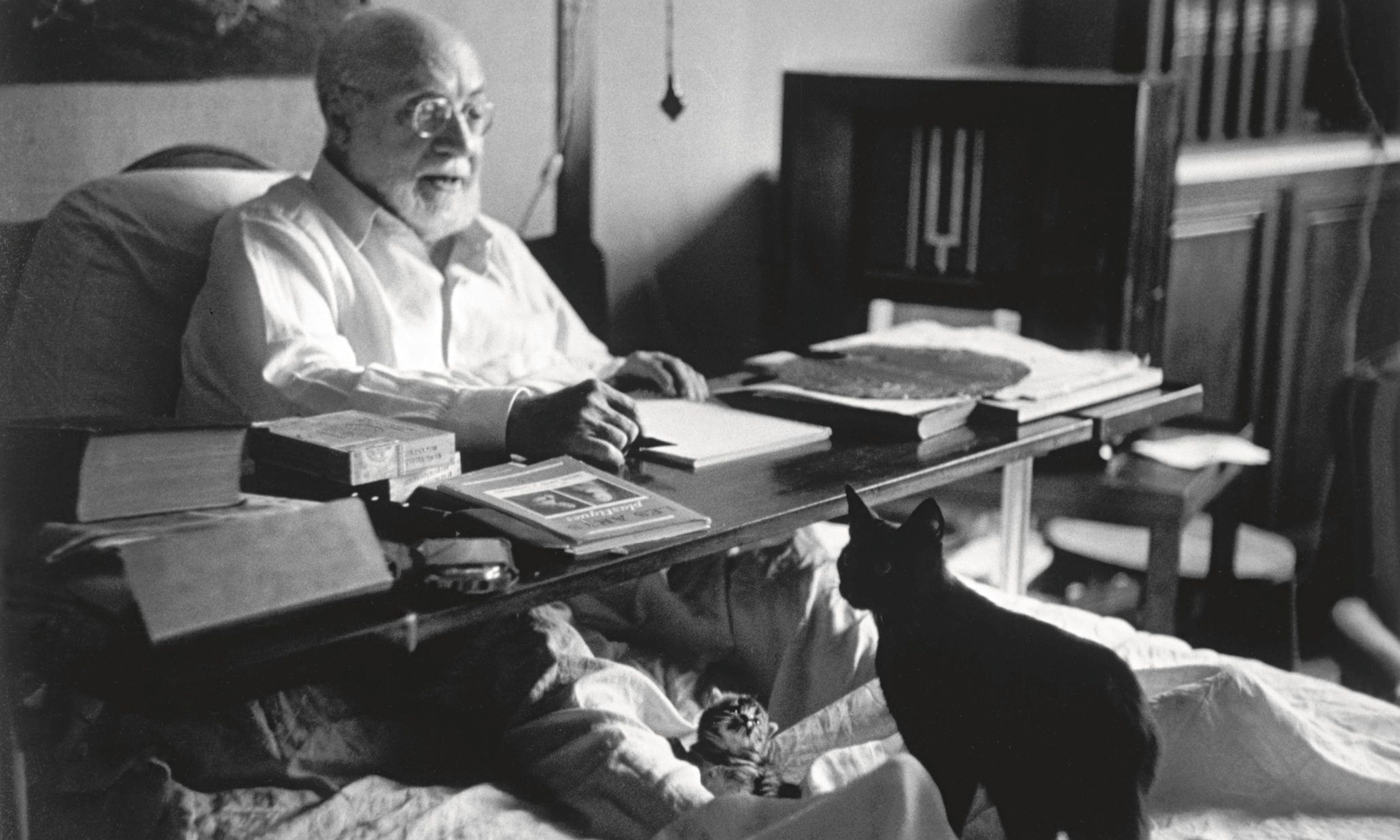 Stroke of genius: why do artists love cats?