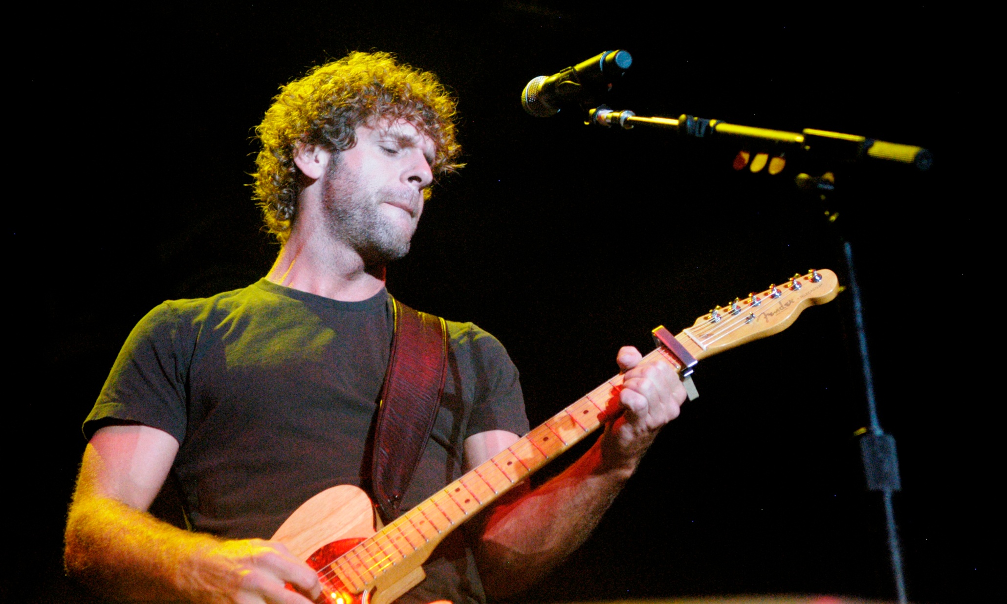 Country star backs out of Sandy Hook benefit after gun-rights backlash