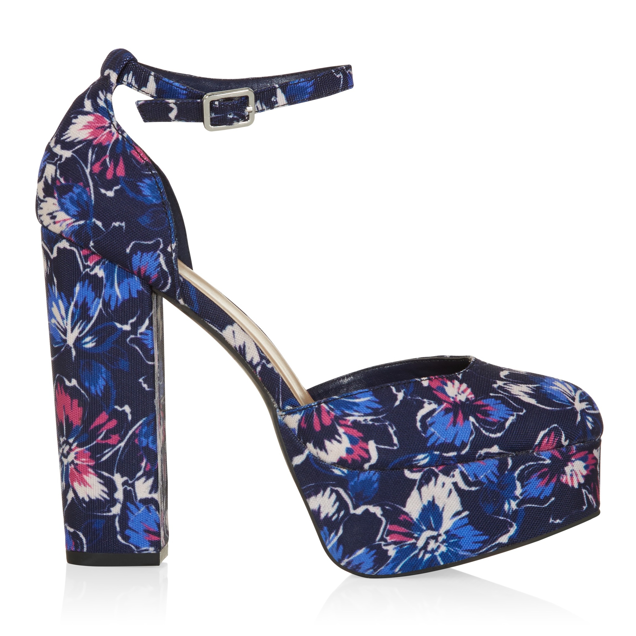 platform shoes in style