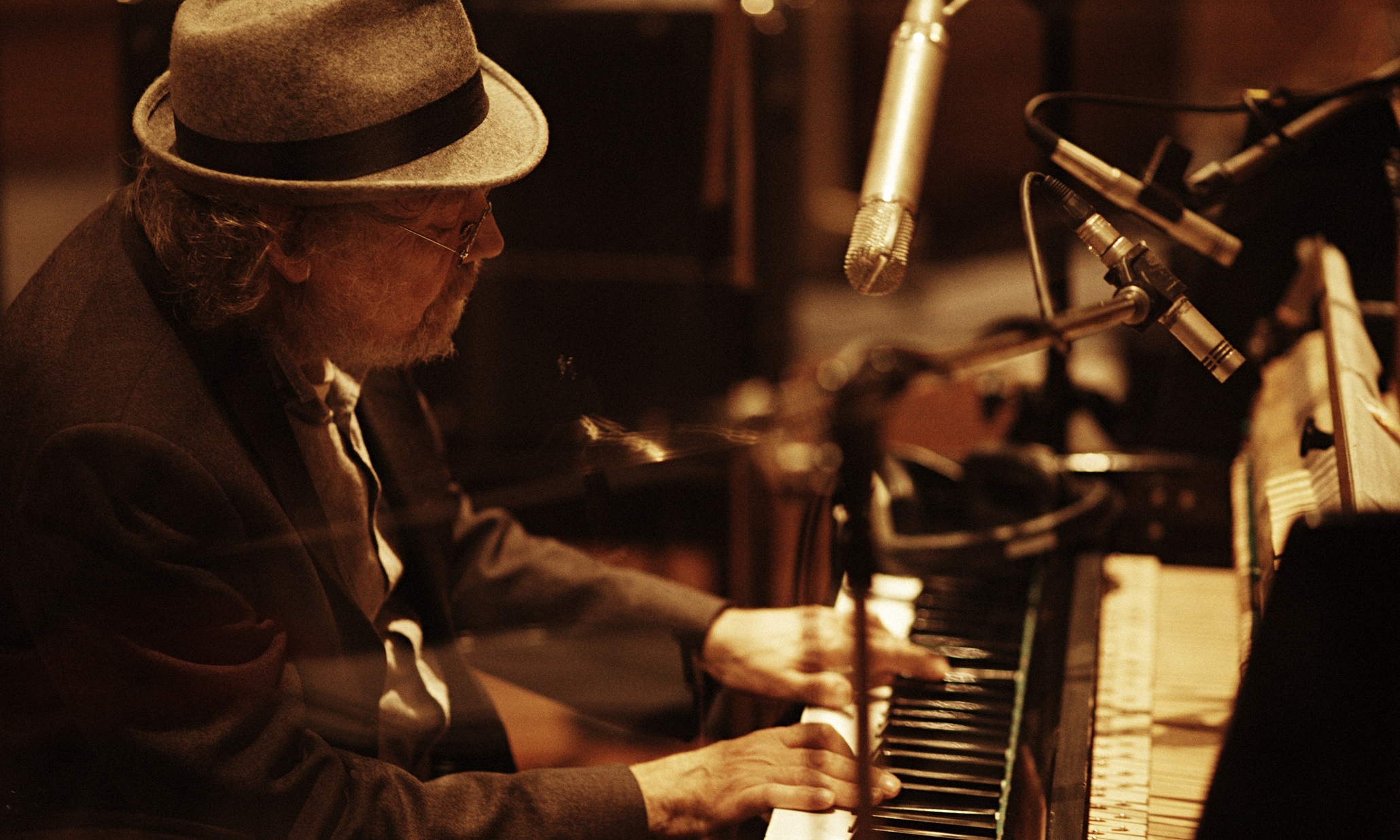 Bill Fay: Who is the Sender? review – rich follow-up to unlikely comeback