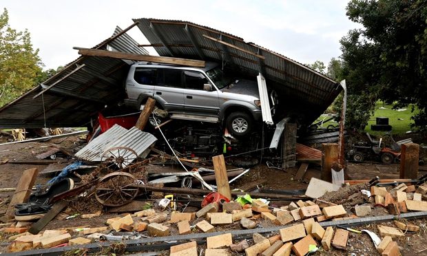 NSW storm: Families begin recovery after flash flooding - video ...