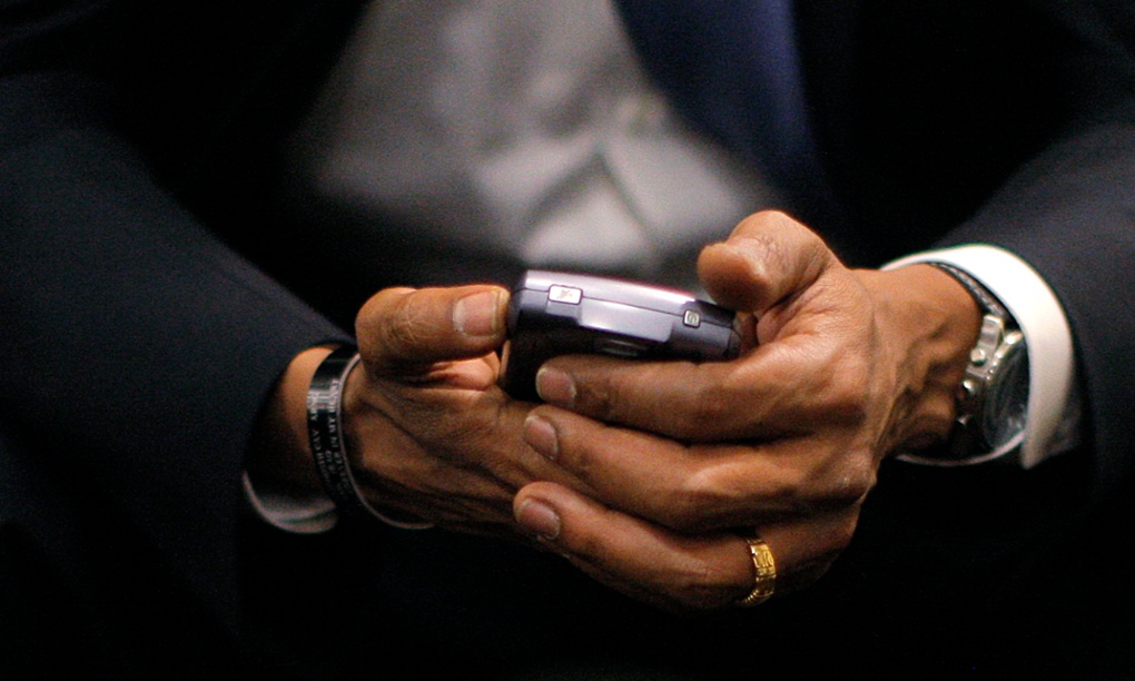 Even hackers are concerned Obama's and Clinton's emails remain vulnerable