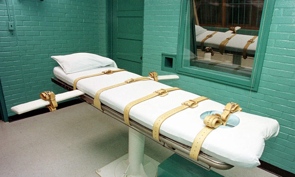 Supreme court asks if execution drugs are like being 'burned alive at the stake'