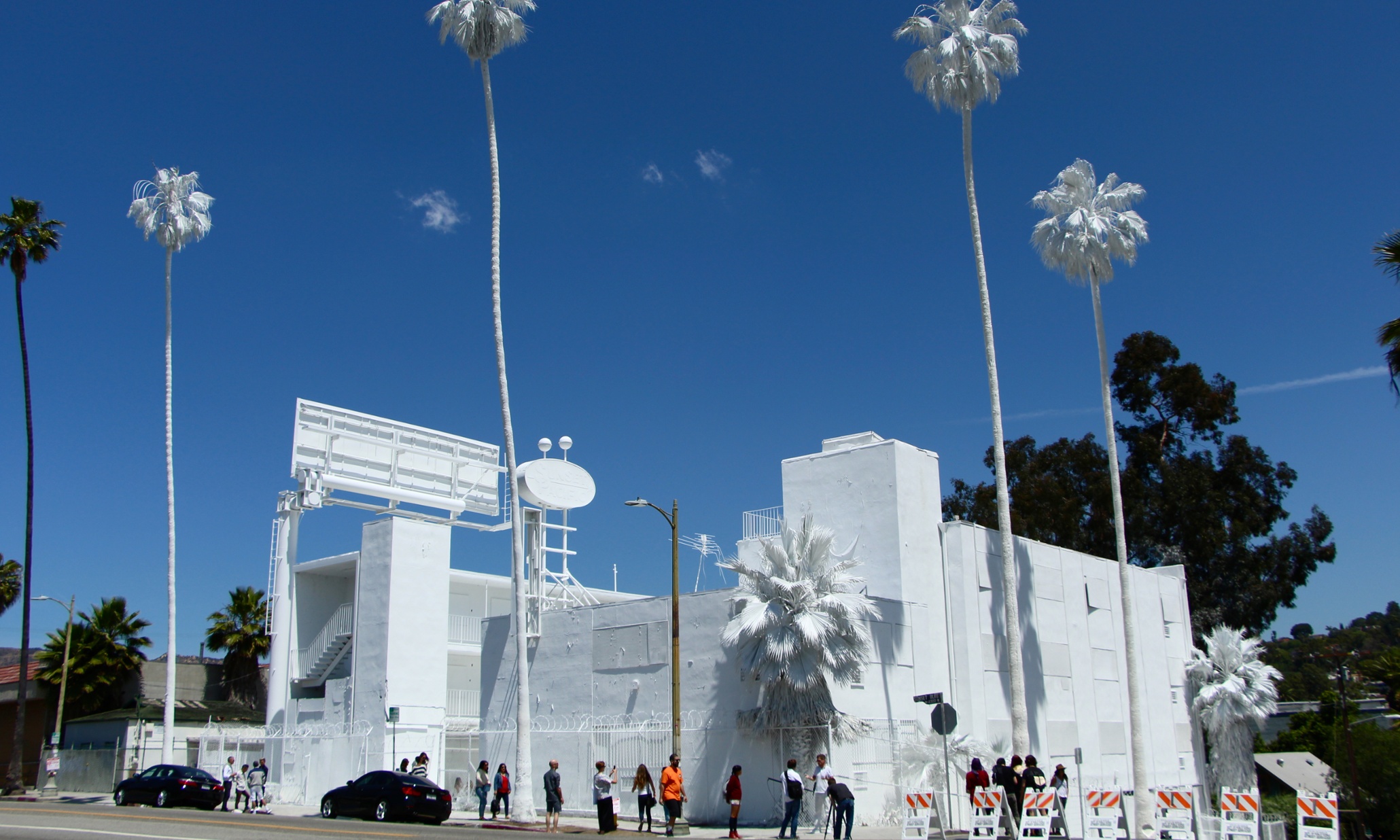 Painting the town: Los Angeles artist whitewashes motel with sordid history