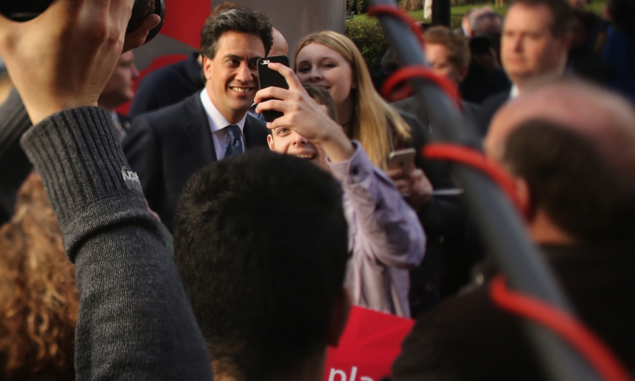 Ed Miliband unveils Labour's plan to generate £5bn for 125000 new homes - The Guardian
