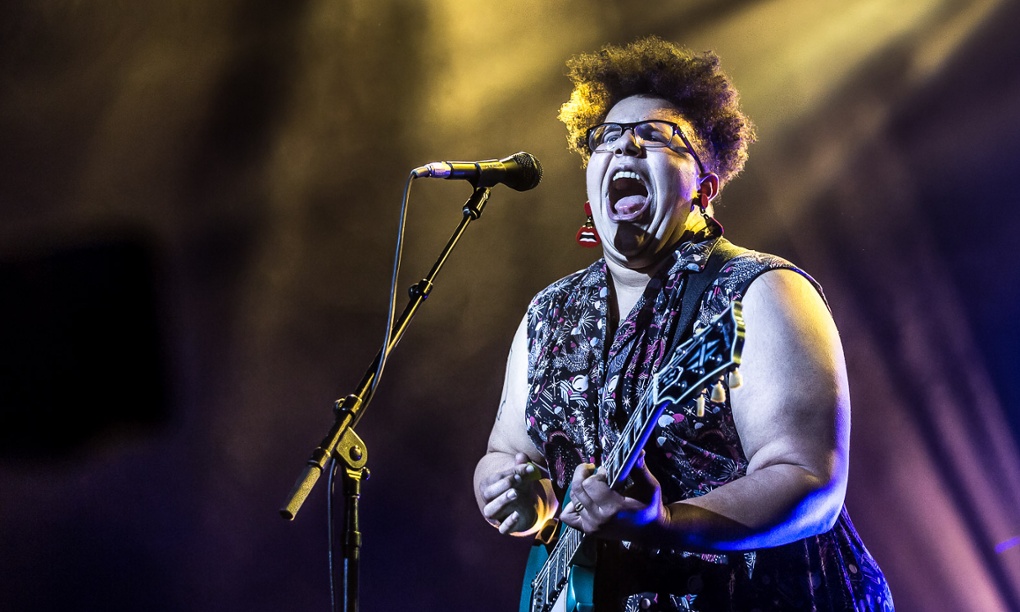 Bluesfest 2015 review – wet weather and lineup changes fail to dampen spirits