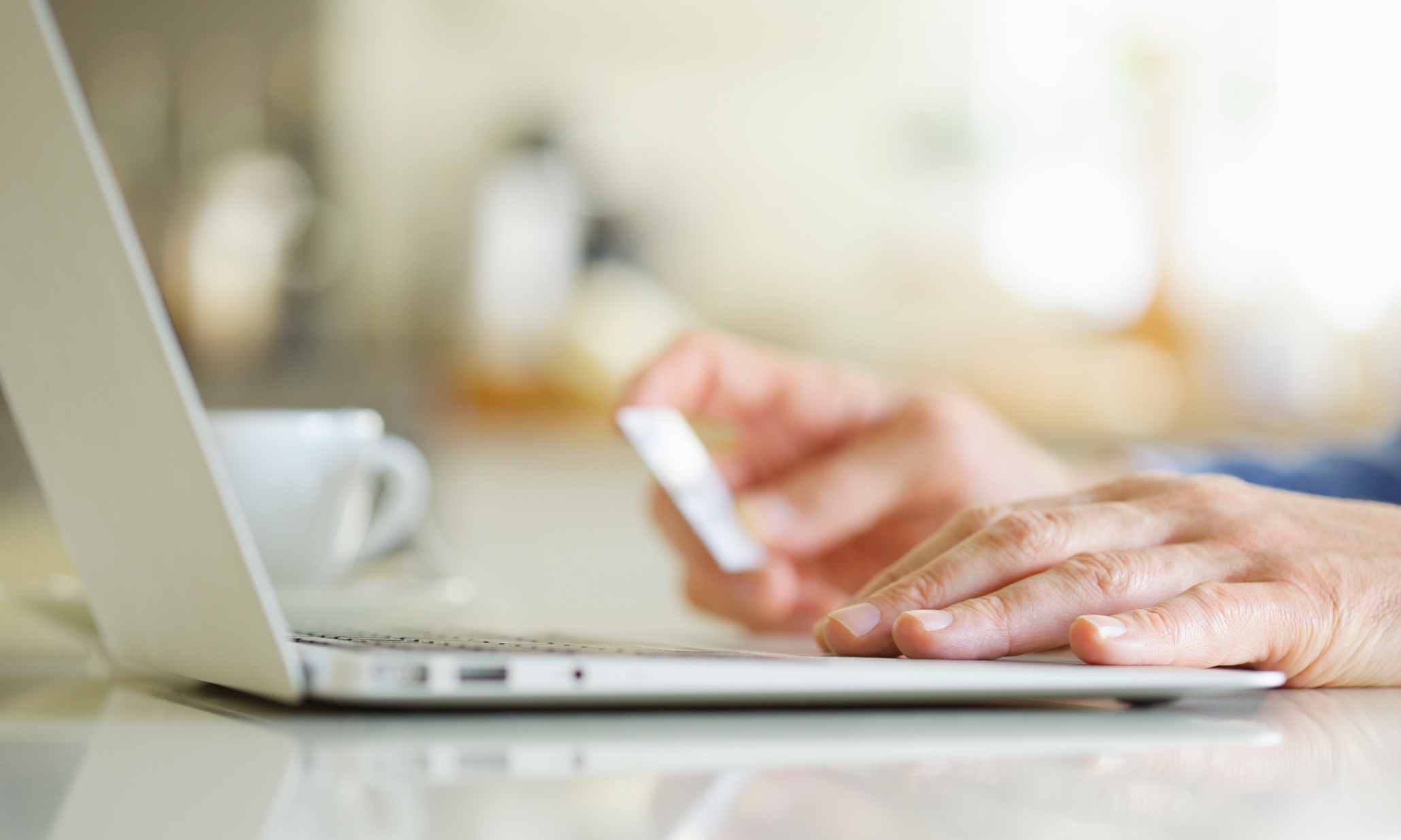 Direct debit option increases insurance payments, FCA finds