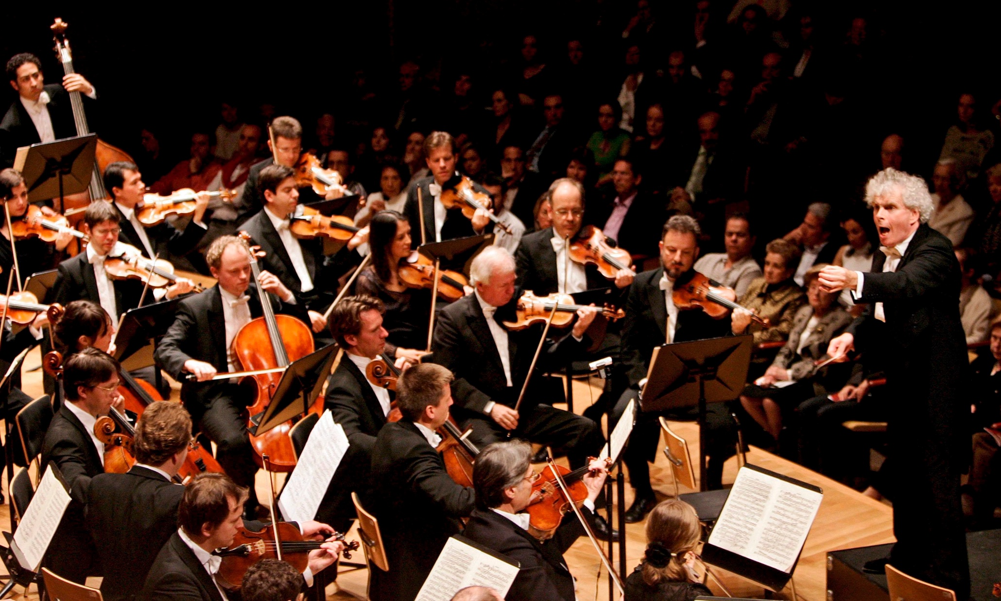 Berlin Philharmonic deadlocked over Simon Rattle’s successor