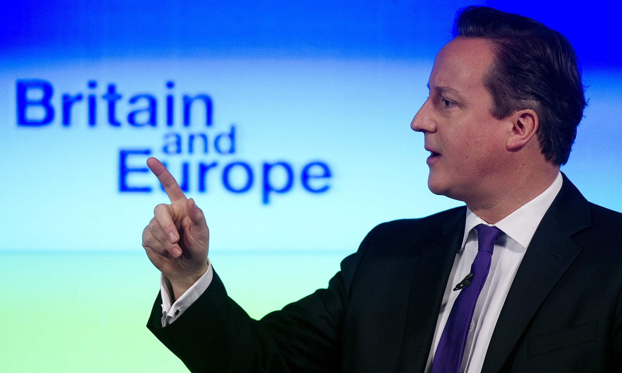 Cameron to publish EU referendum bill one day after Queen's speech