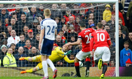Manchester United's Robin Van Persie has his penalty saved by West Bromwich Albion's Boaz Myhill.