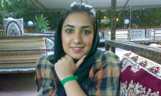Iranian painter and women's rights activist on trial for insulting MPs