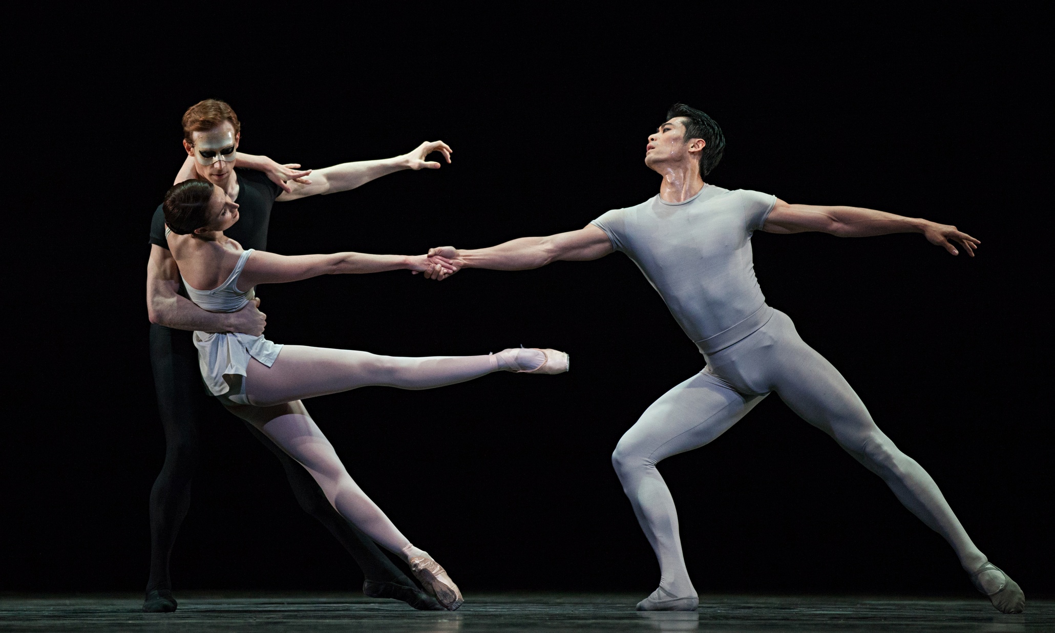 Royal Ballet Triple Bill Review – Love And Power Danced On The Knife
