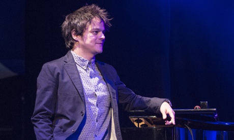 Jamie Cullum at the 2015 Cheltenham jazz festival.