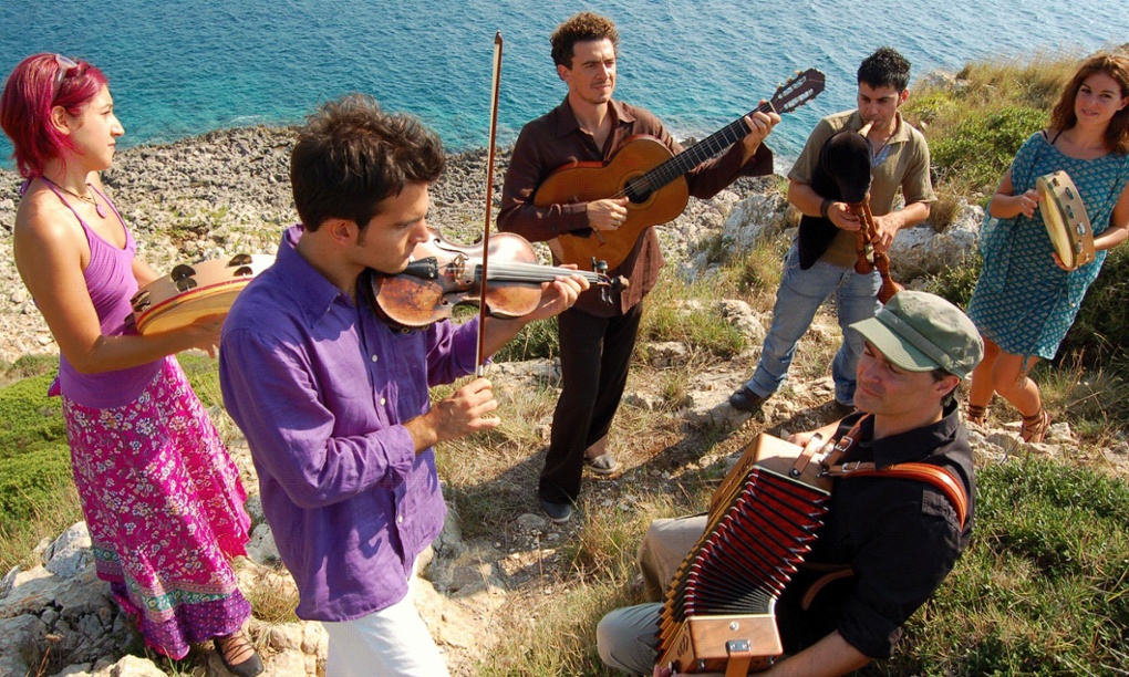 Canzoniere Grecanico Salentino: Quaranta review – thoughtfully angry folk-dance from Italy