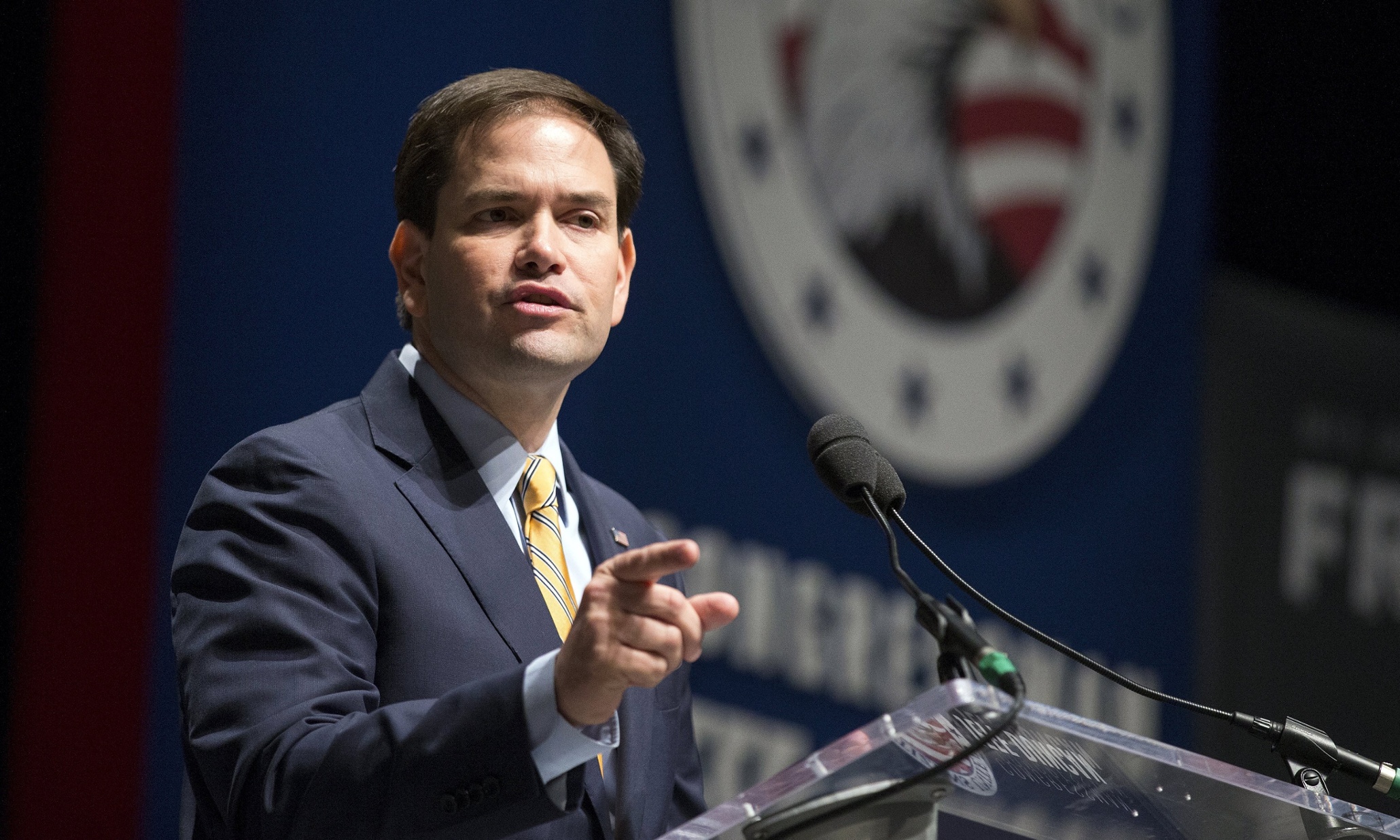 Republican presidential hopefuls focus fire on Obama foreign policy