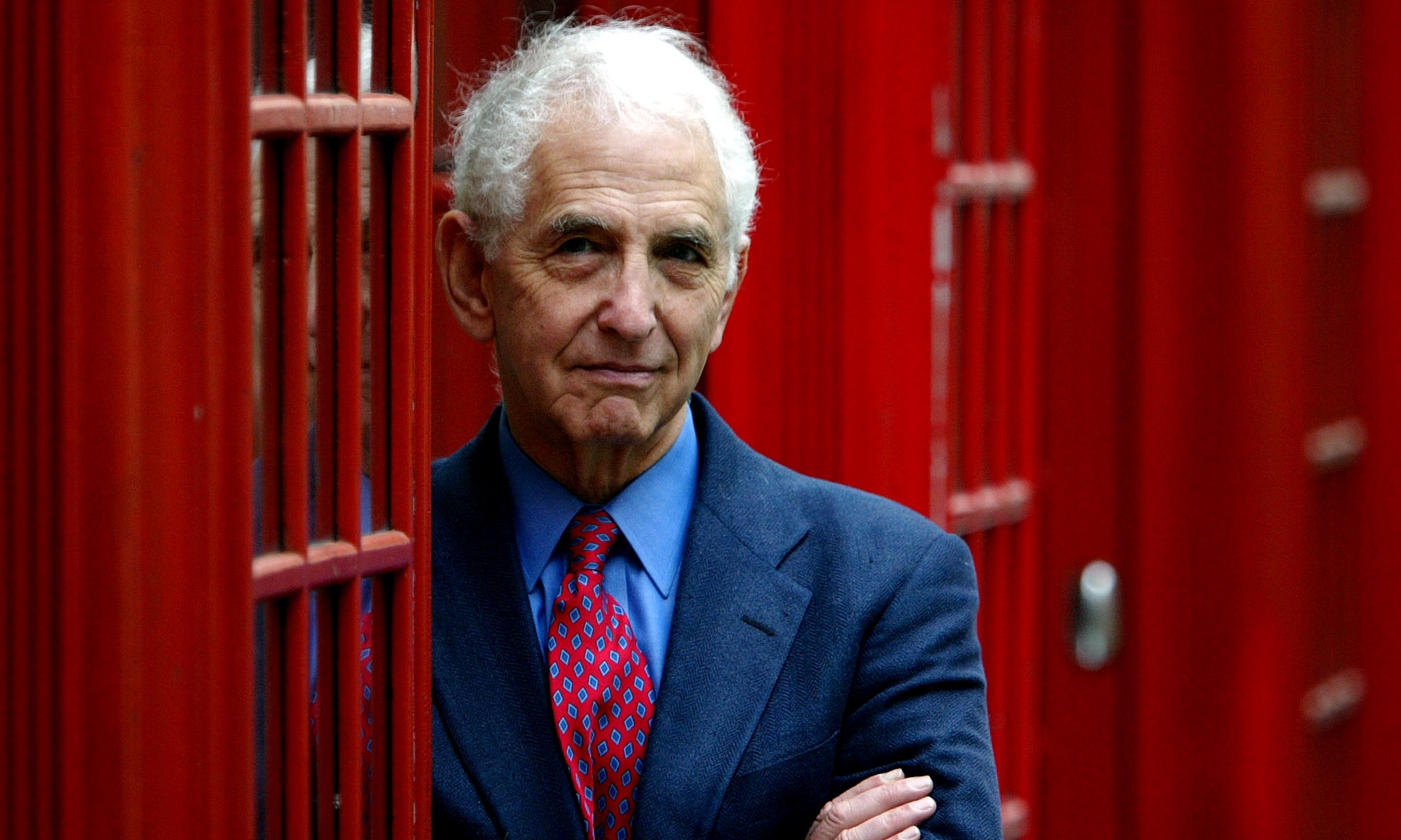 Daniel Ellsberg credits Edward Snowden with catalysing US surveillance reform