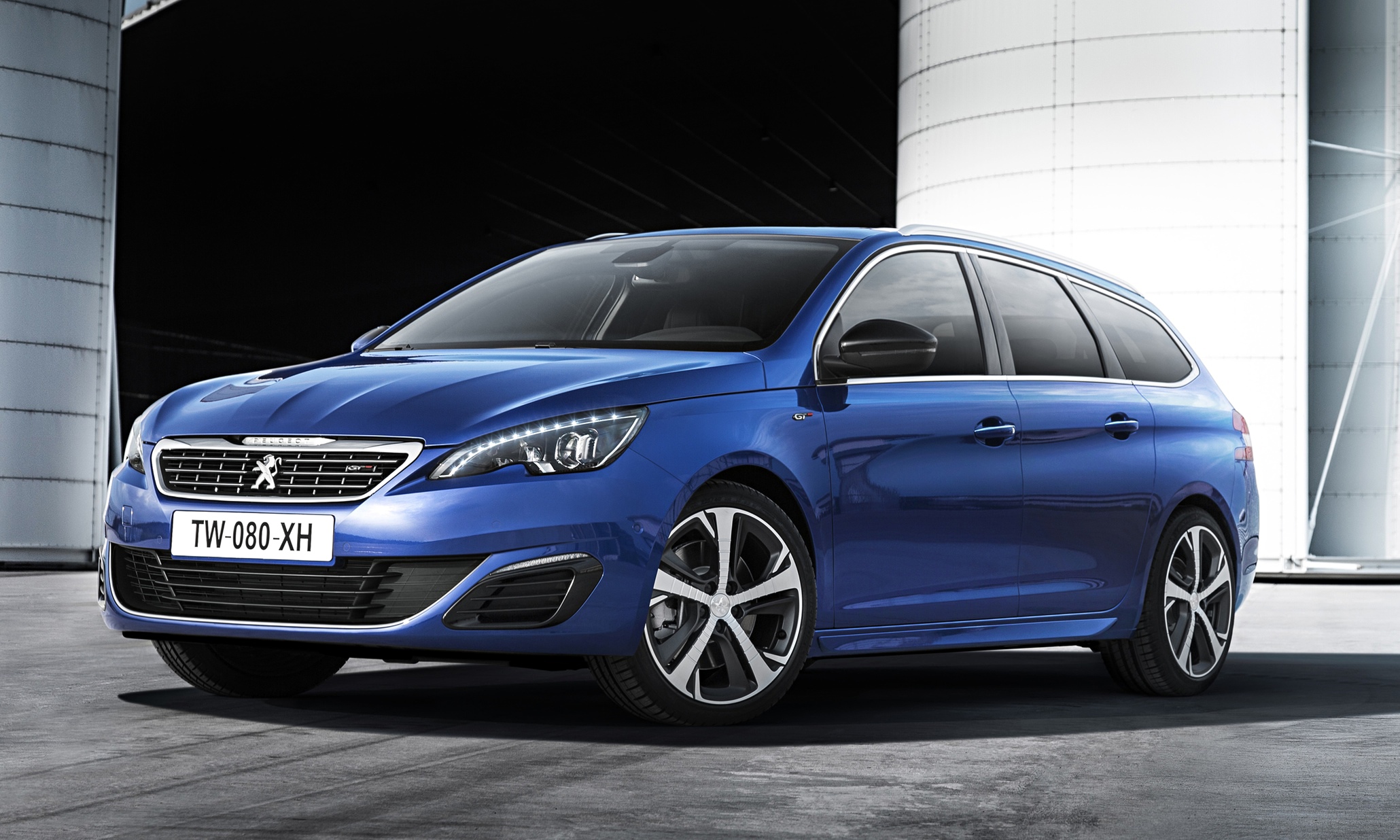 Peugeot 308 SW GT: car review | Martin Love