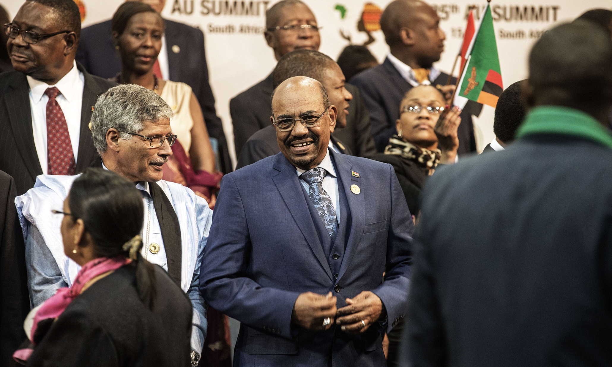 Sudan president Omar al-Bashir leaves South Africa as court considers arrest
