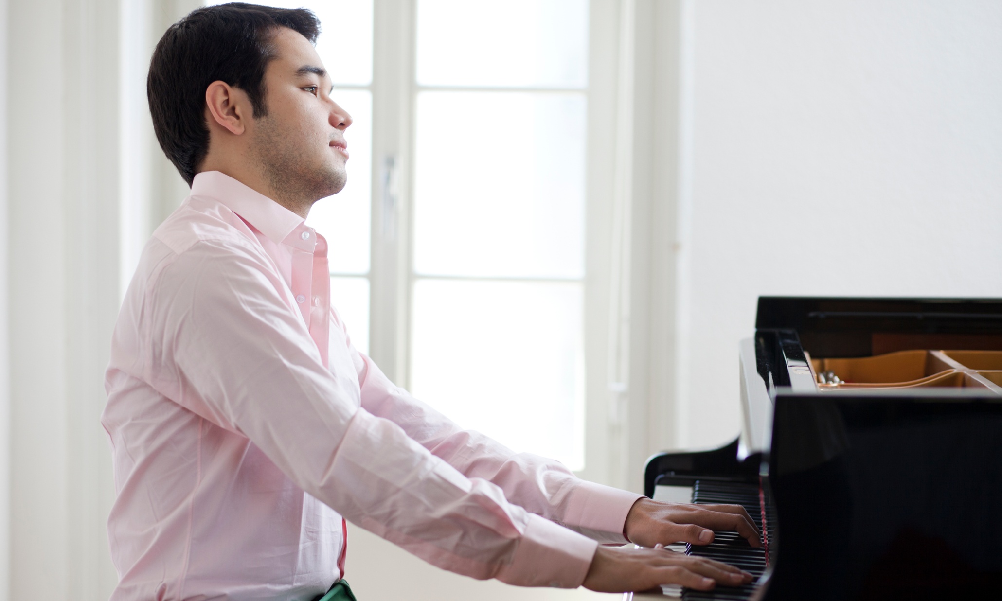 Ginastera: Danzas Argentinas; Piano Sonata etc CD review – full of motoric energy