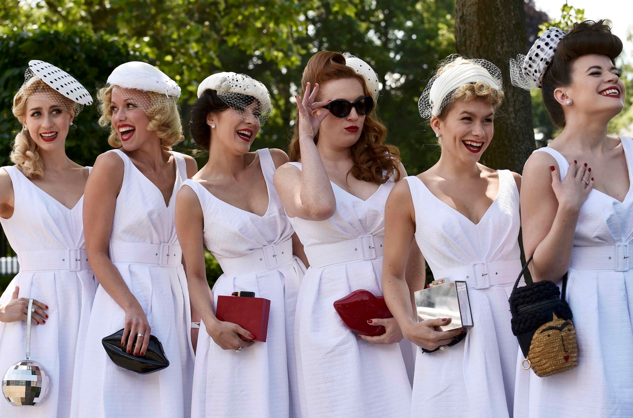 Леди дай. Лондонские леди. Fashion show at Royal Ascot.