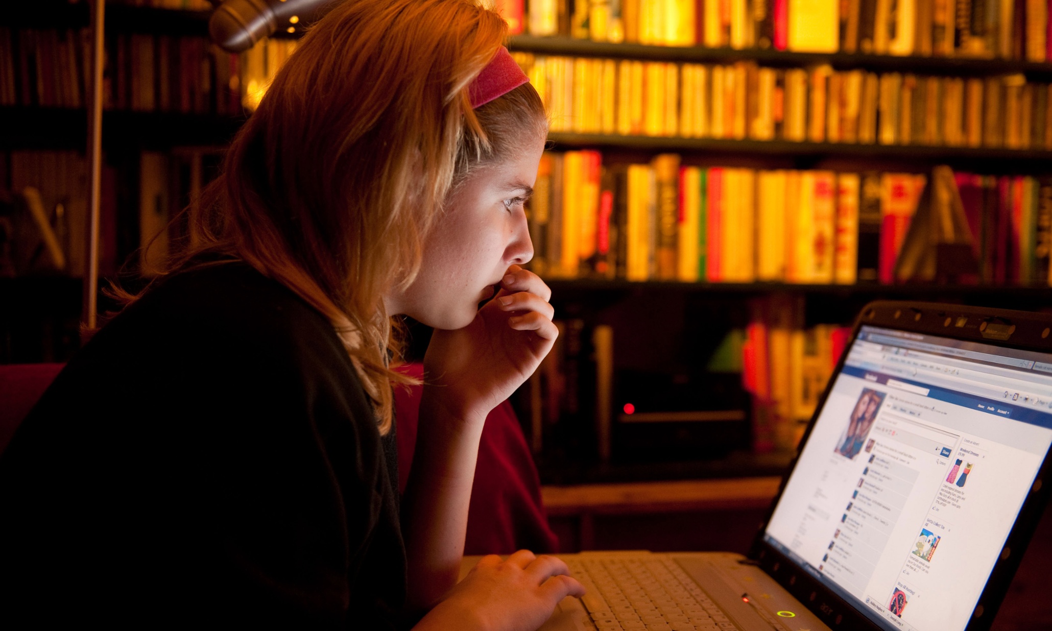 Is broadband responsible for falling teenage pregnancy rates?