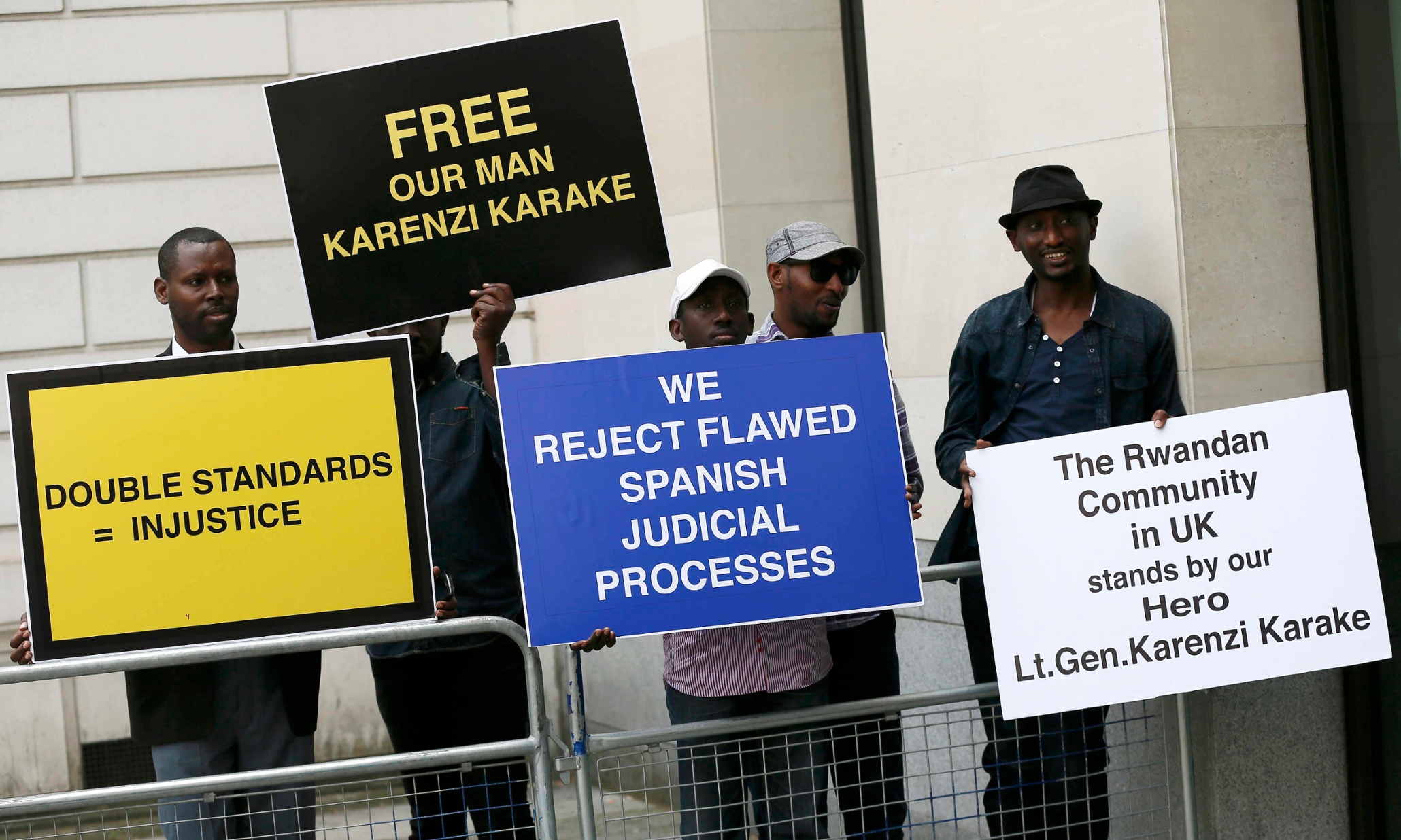 Rwandan intelligence chief refuses extradition from UK to Spain