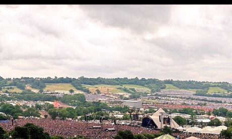GLASTONBURY!!! Just look how many of us there were at the Pyramid yesterday. THANKS SO MUCH! @glastoofficial Year made x