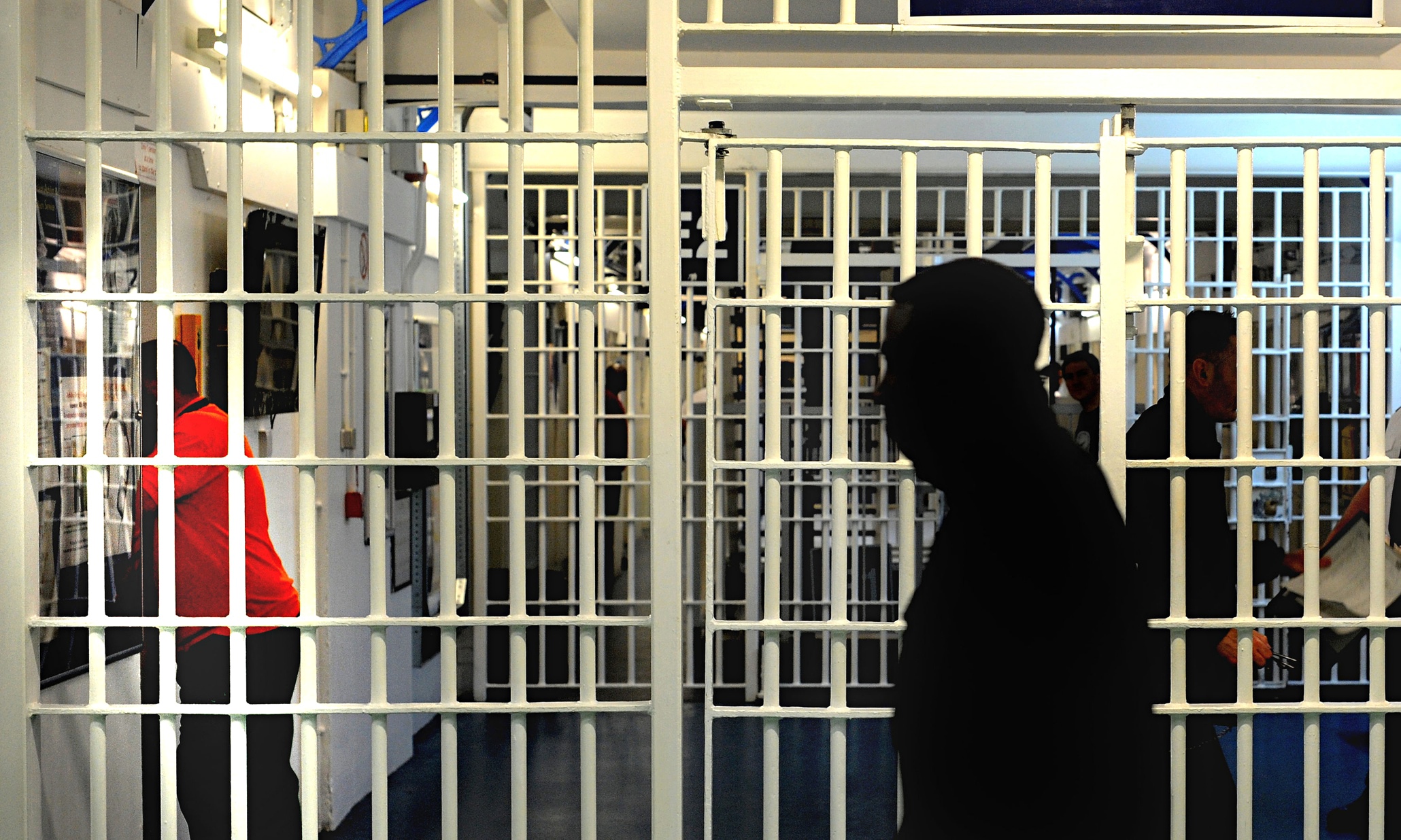 Jail unrest feared over smoking ban plans