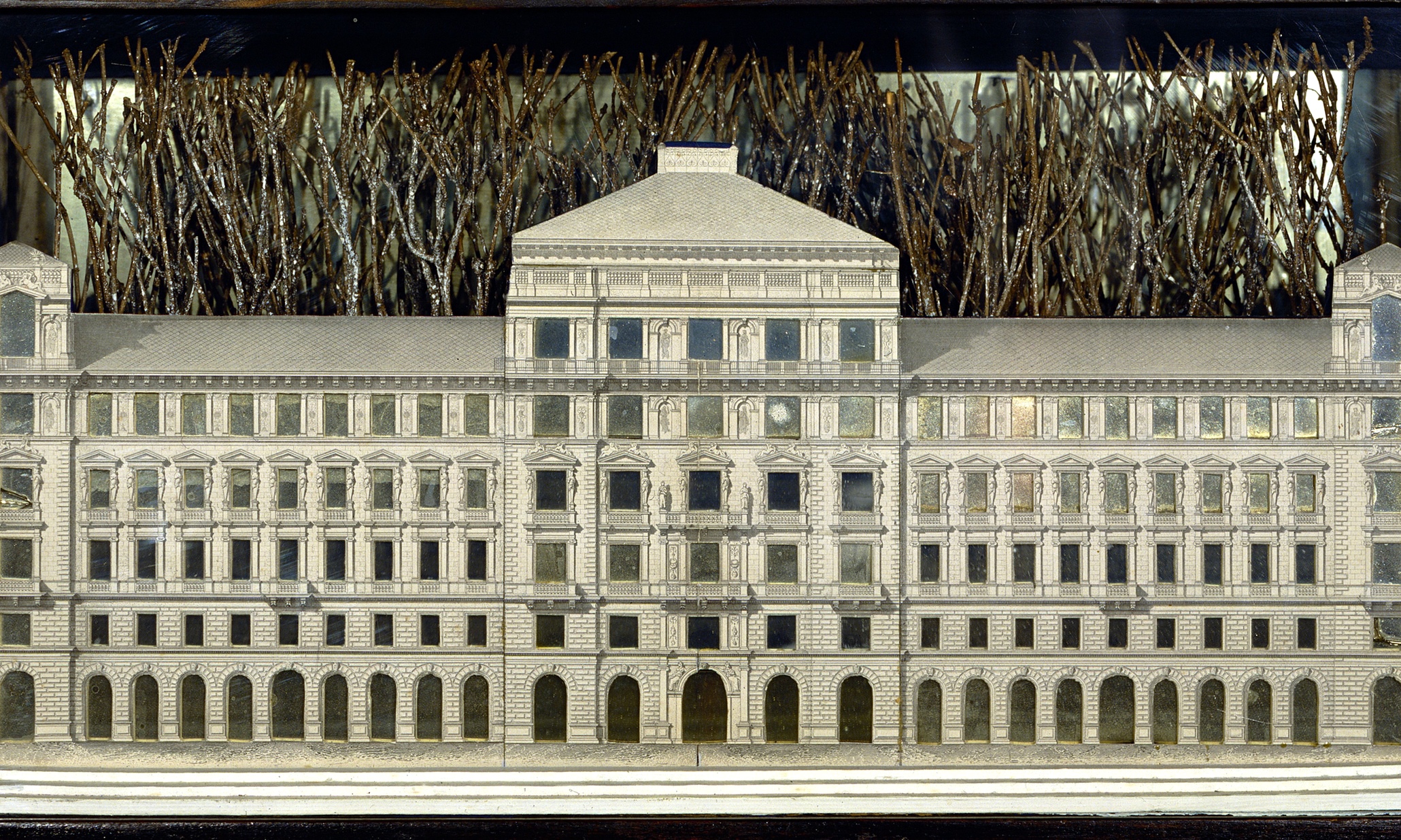 Joseph Cornell: Wanderlust review – exquisite curiosities