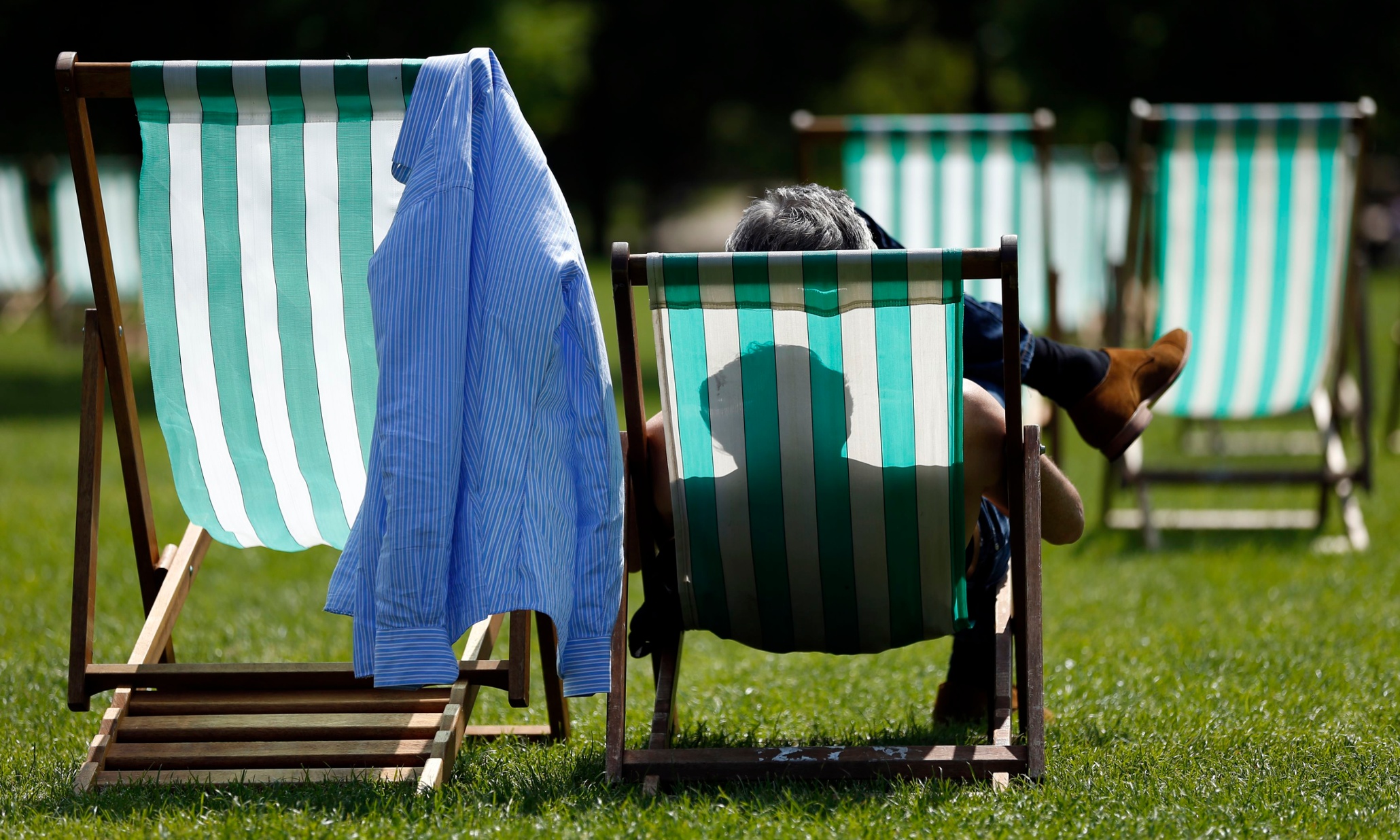 Cruel Summer: how hot weather makes people angrier | Dean Burnett