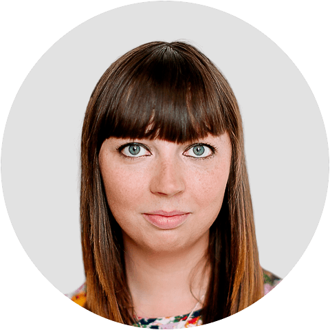 Rhiannon Lucy Cosslett