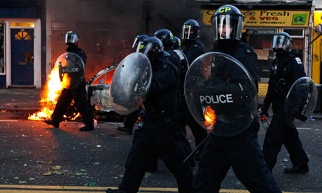 Police in Hackney during the riots